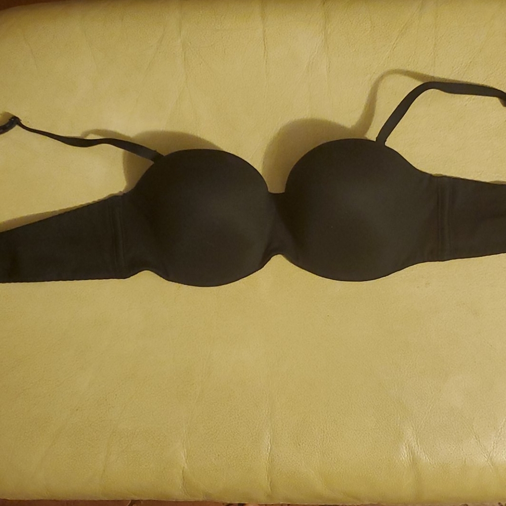 Body By Victoria Strapless Bra